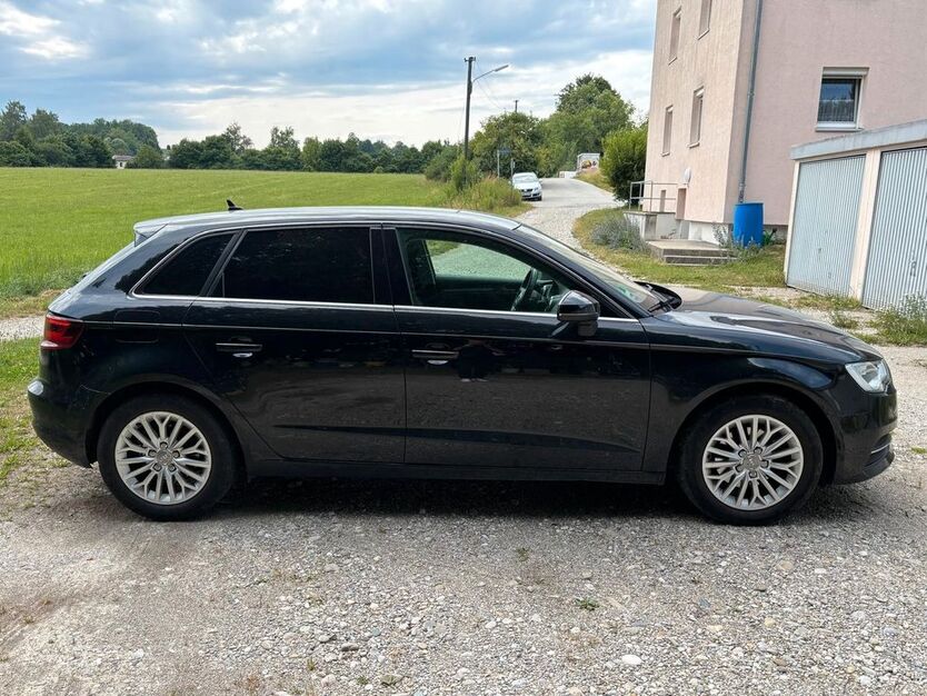Audi A3 101.000 km 14.500 € Markt Schwaben 85570