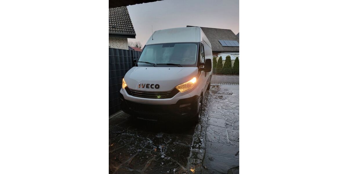 IVECO Andere 249.667 km 18.400 &euro; Steinhagen 33803