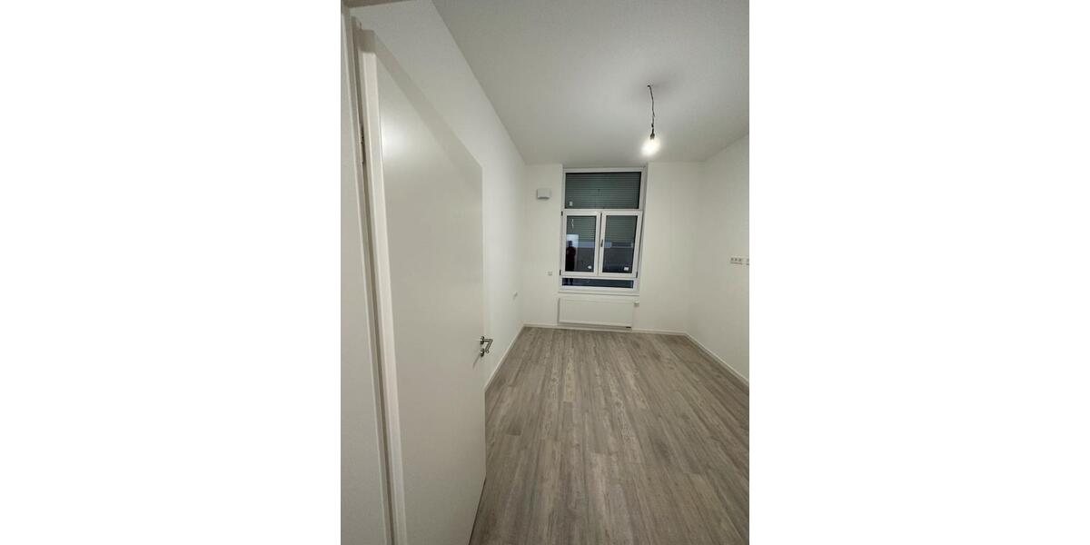 Erdgeschoßwohnung Mannheim Herzogenried - 5 Zimmer, 116 m&sup2;, 320.000&euro; | Angebot:27225340