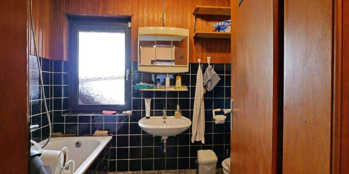 Einfamilienhaus Goldenstedt - 5 Zimmer, 141 m&sup2;, 260.000&euro; | Angebot:25673648