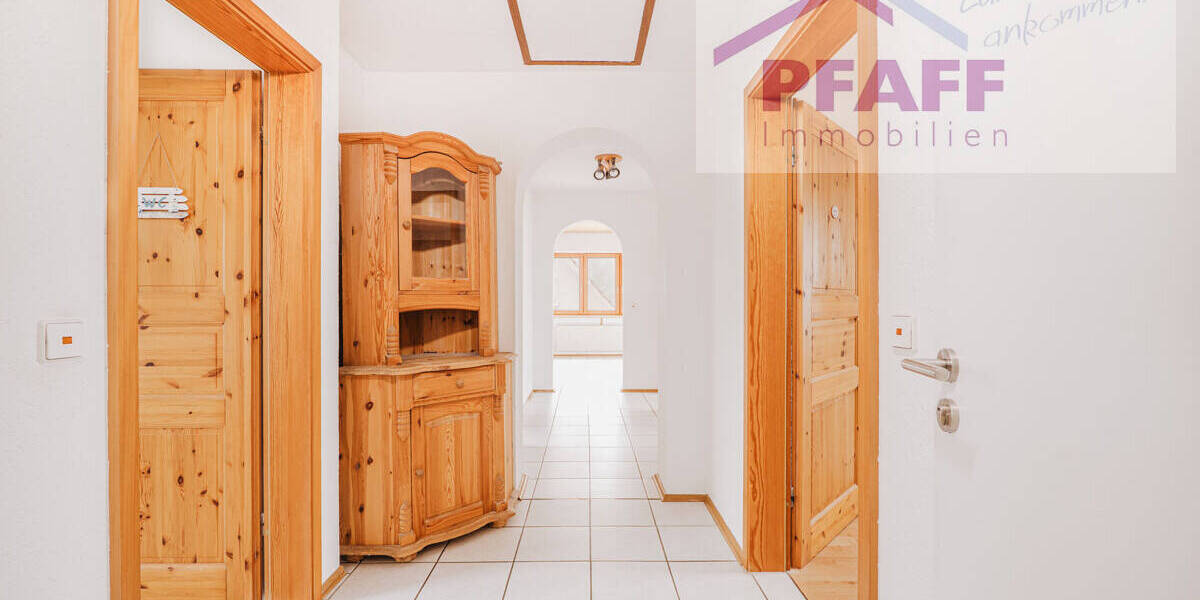 Etagenwohnung Allensbach Langenrain - 5 Zimmer, 121 m&sup2;, 399.000&euro; | Angebot:25685962