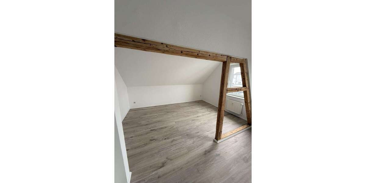 Etagenwohnung Radevormwald - 3 Zimmer, 75 m&sup2;, 612&euro; | Angebot:27349693