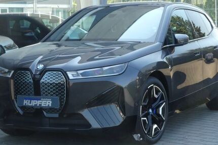 BMW iX 27.860 km 66.500 &euro; Vaihingen / Enz 71665