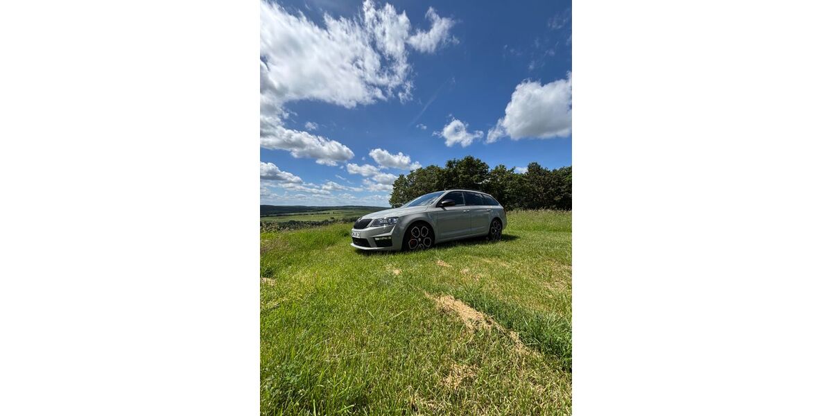 Skoda Octavia 88.324 km 21.300 &euro; Milda 07751