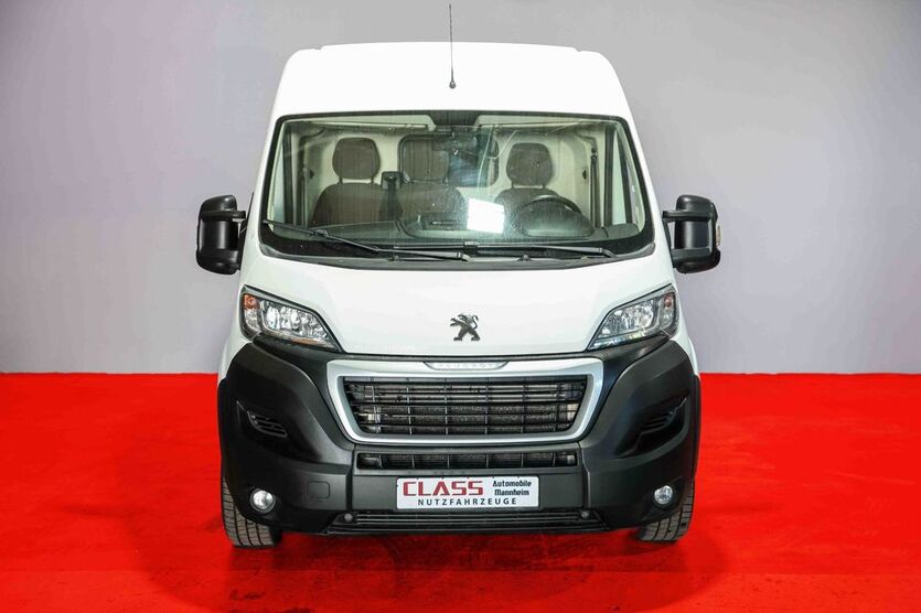 Peugeot Boxer 212.000 km 11.950 € Mannheim 68167
