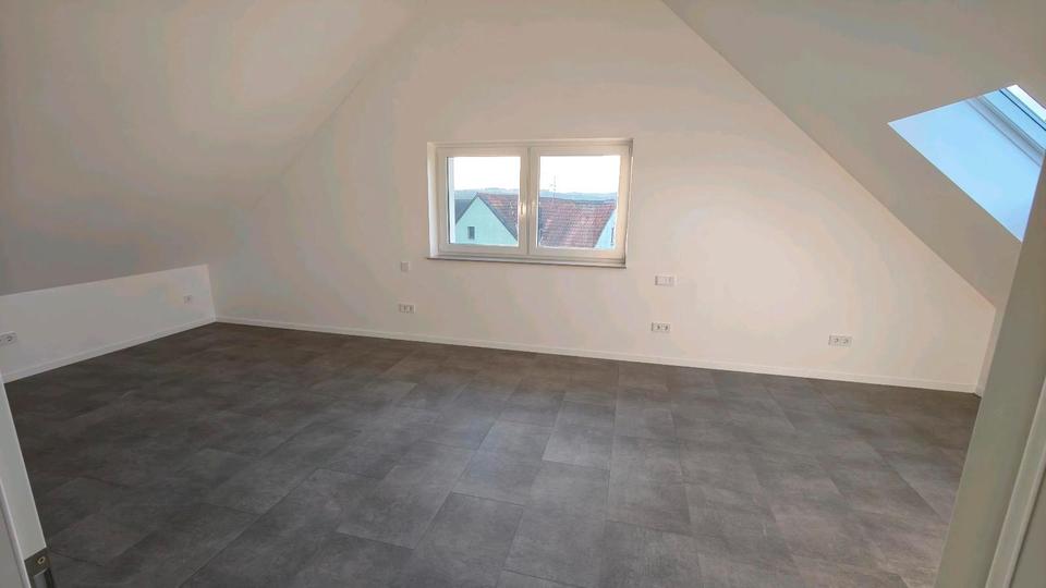 Doppelhaushälfte Wadern - 6 Zimmer, 190 m&sup2;, 1.350&euro; | Angebot:26409659