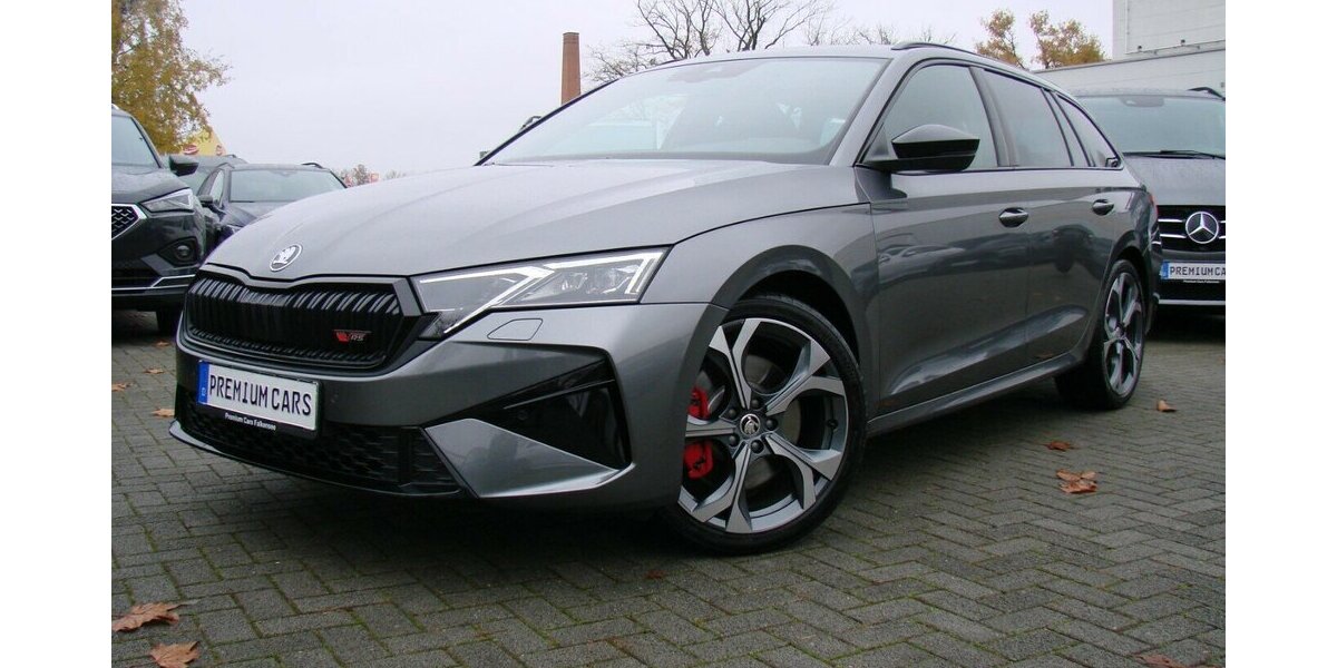 Skoda Octavia RS 2.0TSi AHK ACC LED Kamera 4.466 km 36.980 &euro; Falkensee 14612