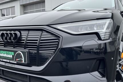Audi e-tron 35.806 km 30.860 &euro; Marktredwitz 95615