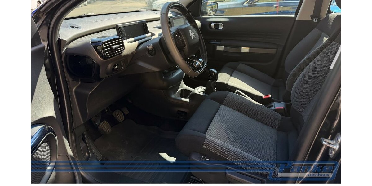 Citroen C4 Cactus Business 1.2*SHZ*NAV*USB*Kamera*LED* 105.469 km 6.480 &euro; Berlin 13187