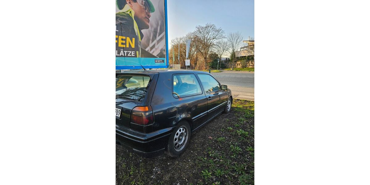 VW Golf 248.500 km 850 &euro; Offenburg 77656