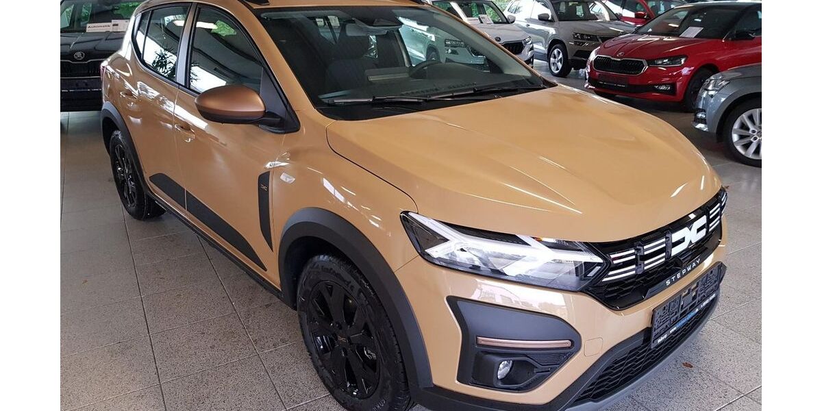 Dacia Sandero 1.352 km 19.950 &euro; Velburg 92355