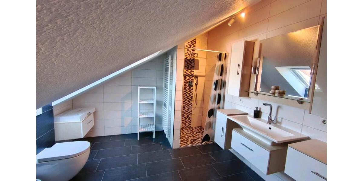 Einfamilienhaus Versmold - 8 Zimmer, 250 m&sup2;, 542.000&euro; | Angebot:25989208