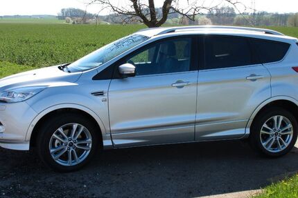 Ford Kuga 75.500 km 18.500 &euro; Adelmannsfelden 73486