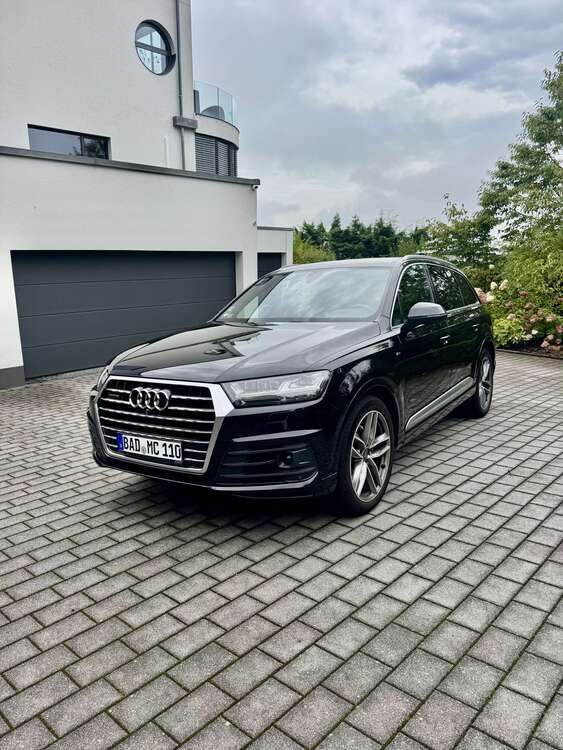 Q7
