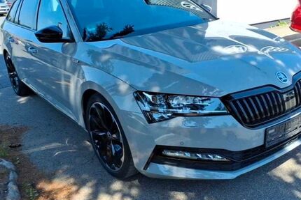 Skoda Superb 138.567 km 21.970 &euro; Petersberg-Böckels 36100
