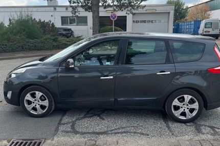 Renault Scenic 207.249 km 2.690 € Barsbüttel 22885