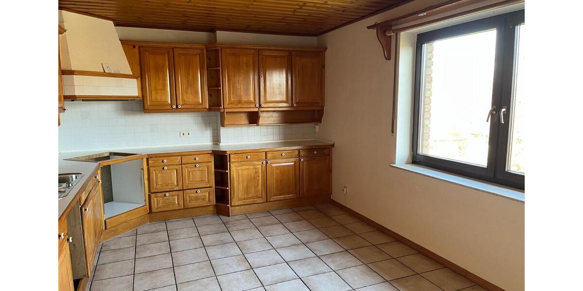 Einfamilienhaus Büren - 5 Zimmer, 180 m&sup2;, 1.180&euro; | Angebot:25051629