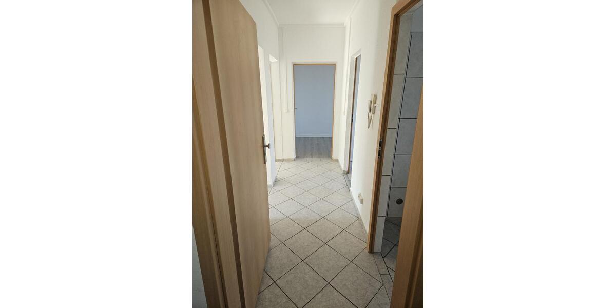 Etagenwohnung Bad Frankenhausen/Kyffhäuser Kyffhäuser - 4 Zimmer, 77 m&sup2;, 420&euro; | Angebot:26670703