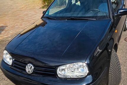 VW Golf 154.000 km 3.500 &euro; Pforzheim 75175