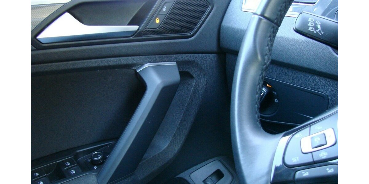 VW Tiguan 2.0TSi 4Motion R-line ACC Navi LED Kamera 22.247 km 27.480 &euro; Falkensee 14612