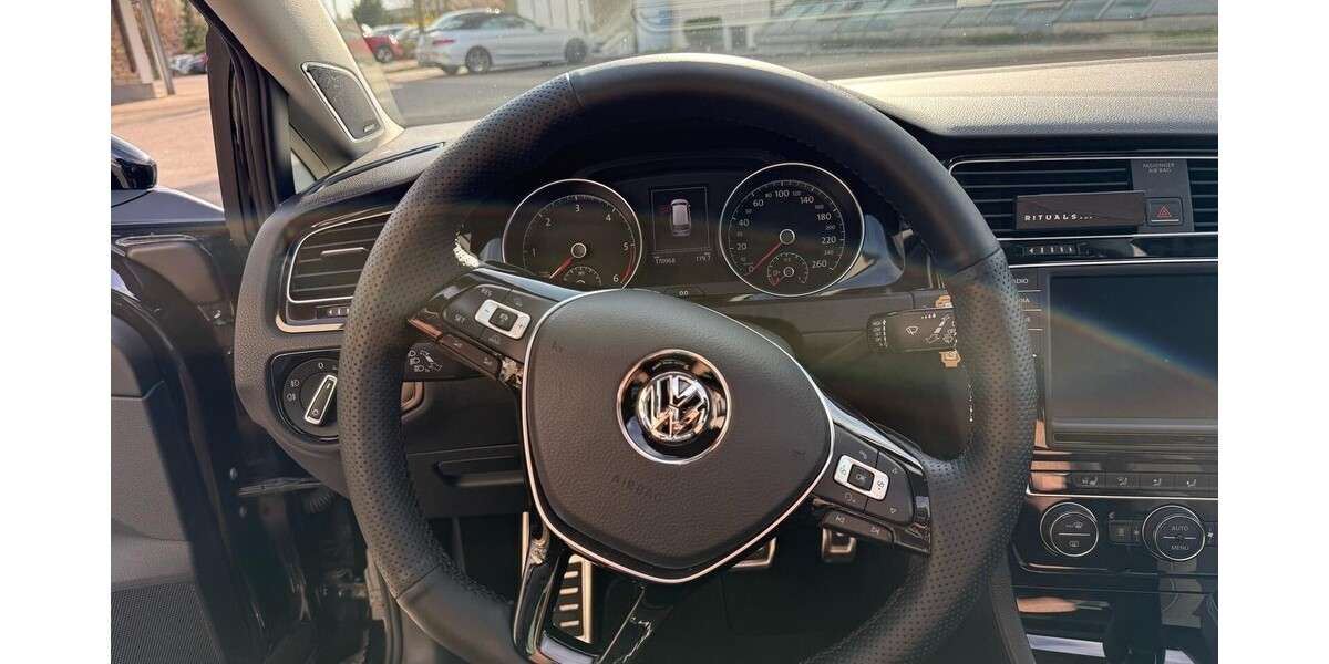 VW Golf 172.000 km 13.000 € Gäufelden 71126