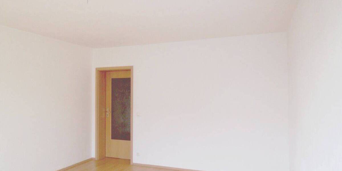 Etagenwohnung Bautzen - 3 Zimmer, 64 m&sup2;, 350&euro; | Angebot:26881884