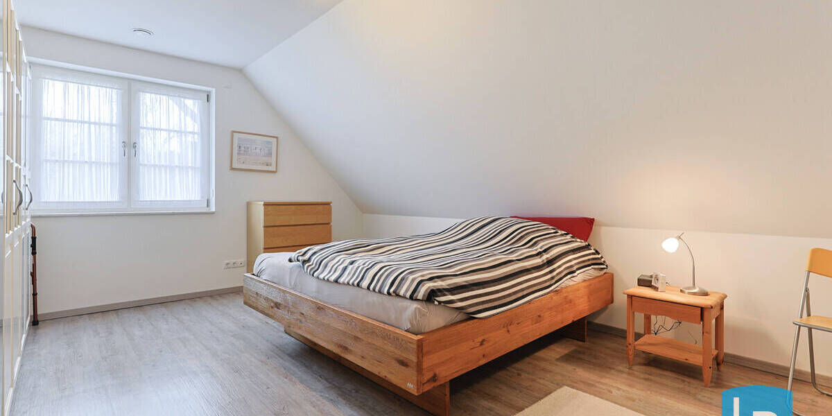 Einfamilienhaus Kiel Mettenhof - 5 Zimmer, 150 m&sup2;, 699.000&euro; | Angebot:26320576