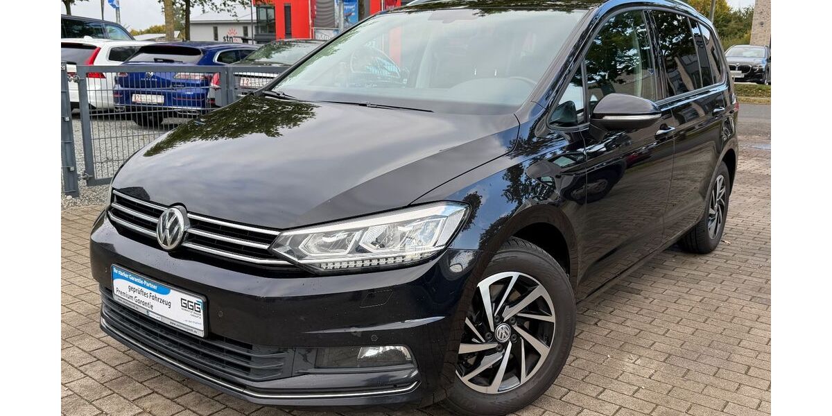 VW Touran 166.000 km 14.900 € Schleswig 24837