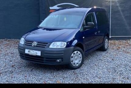 VW Caddy 152.000 km 4.800 &euro; Holzminden 37603