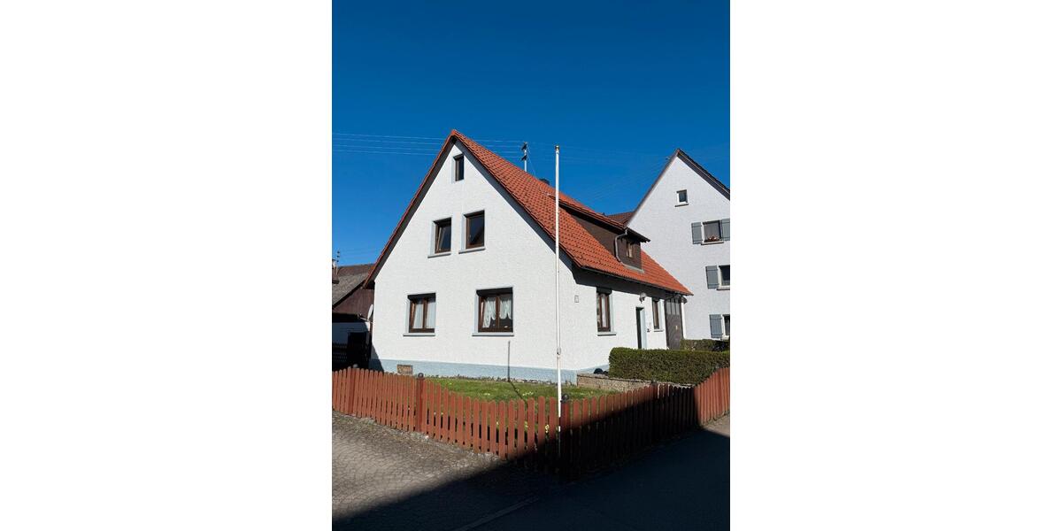 Einfamilienhaus Meßstetten - 5.5 Zimmer, 135 m&sup2;, 990&euro; | Angebot:26357980