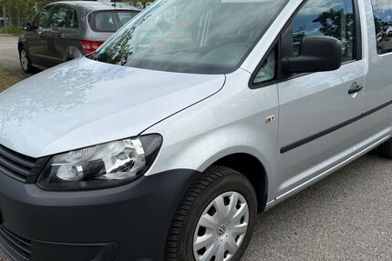 VW Caddy 156.156 km 5.990 &euro; Vilsbiburg 84137
