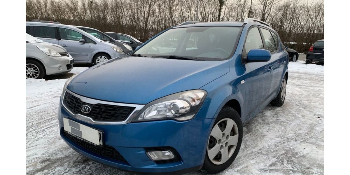 Kia ceed / Ceed 176.000 km 3.200 &euro; Stockelsdorf (Lübeck) 23617