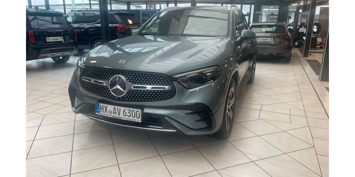 Mercedes-Benz GLC 220 2.720 km 62.980 &euro; Beverungen 37688
