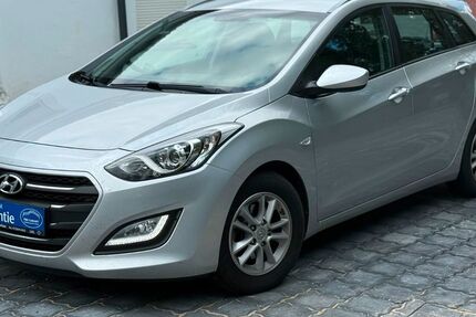 Hyundai i30 104.000 km 8.490 &euro; Wentorf b. Hamburg 21465