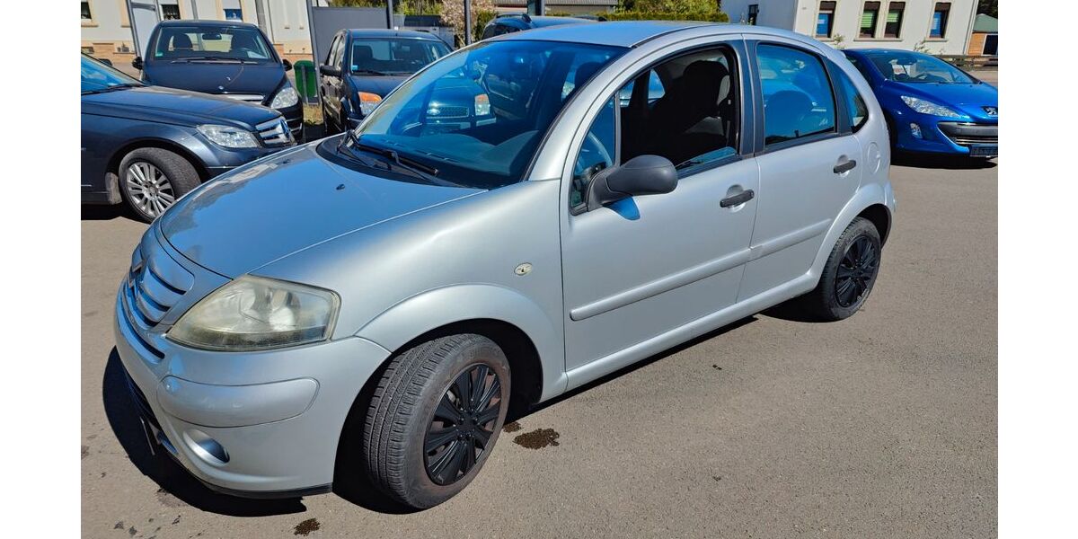 Citroen C3 90.508 km 2.490 &euro; Minden 32425