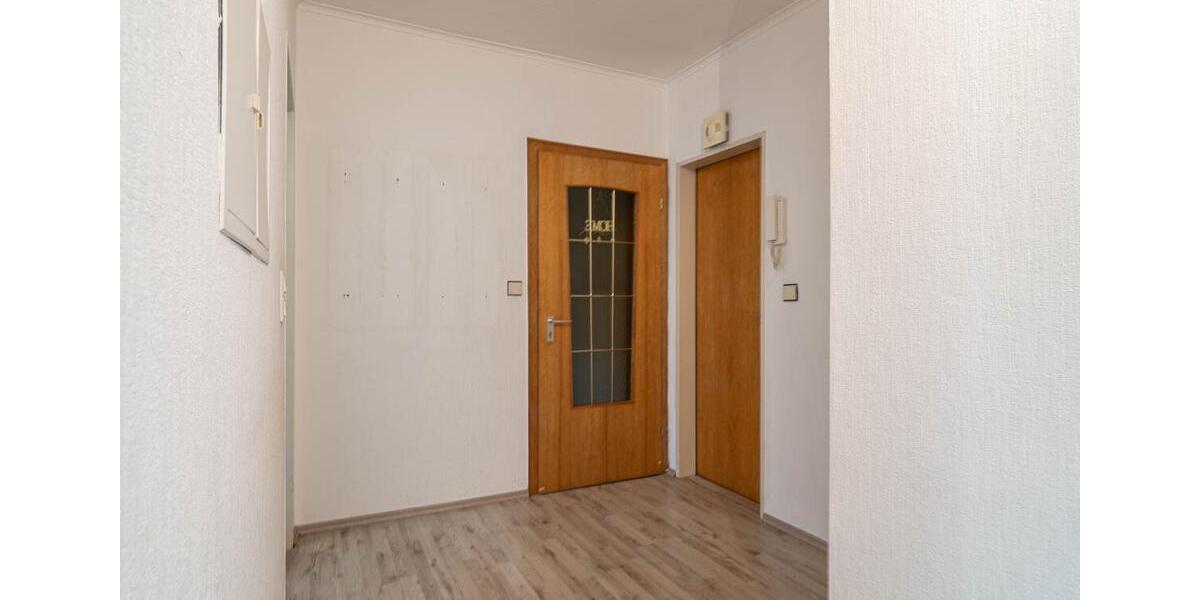 Etagenwohnung Meschede - 3 Zimmer, 82 m&sup2;, 450&euro; | Angebot:25781061