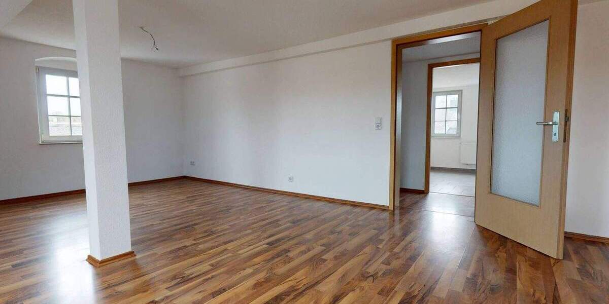 Etagenwohnung Burgstädt Burkersdorf - 2 Zimmer, 55 m&sup2;, 329&euro; | Angebot:26797790