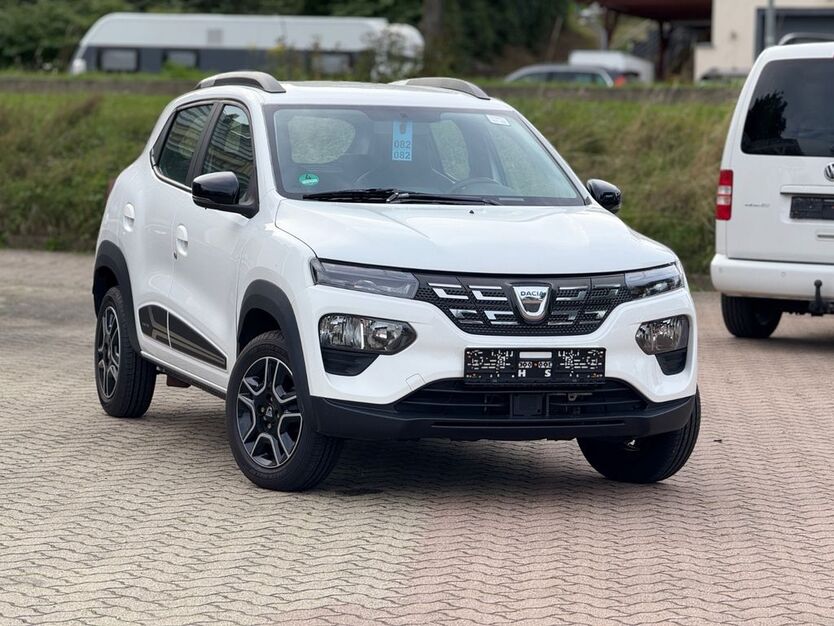 Dacia Spring 65.000 km 9.900 € Badenhausen 37539