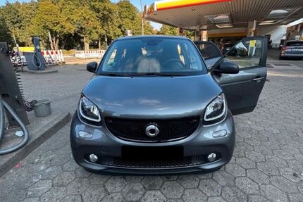 Smart ForFour 40.861 km 15.000 € Hamburg 21107