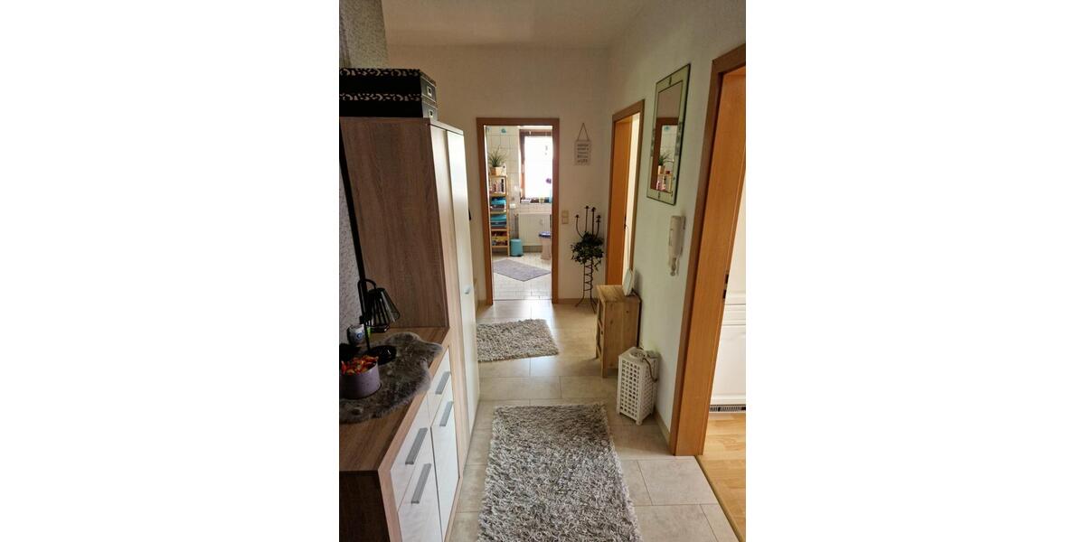 Terrassenwohnung Schwalmstadt - 3 Zimmer, 83 m&sup2;, 695&euro; | Angebot:25403296