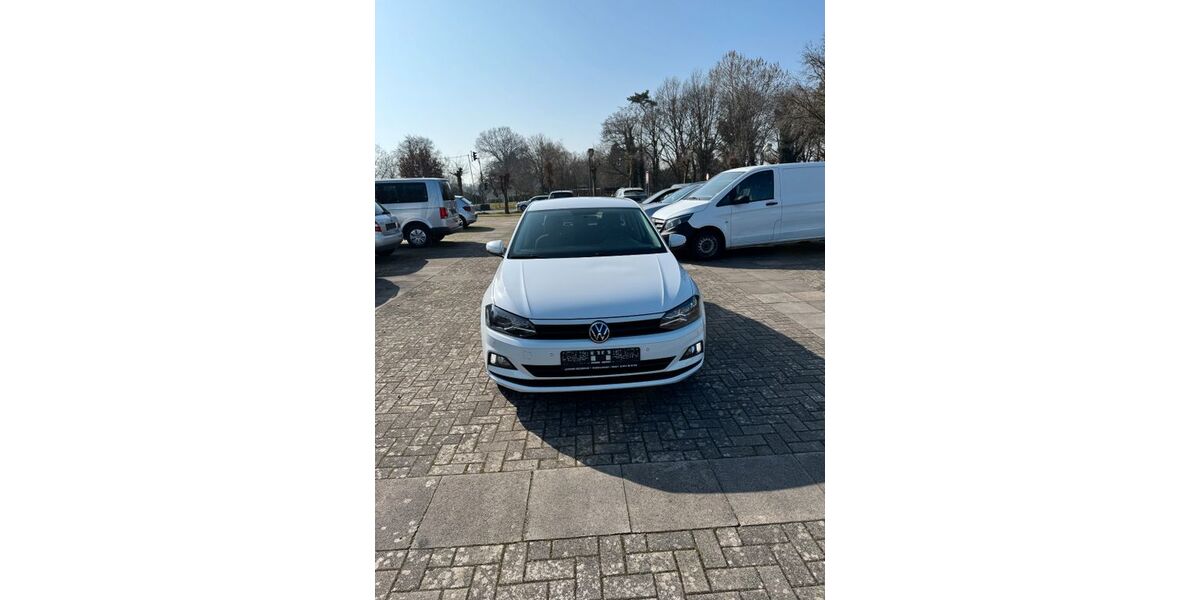 VW Polo 95.600 km 11.499 &euro; Neuenkruge 26215