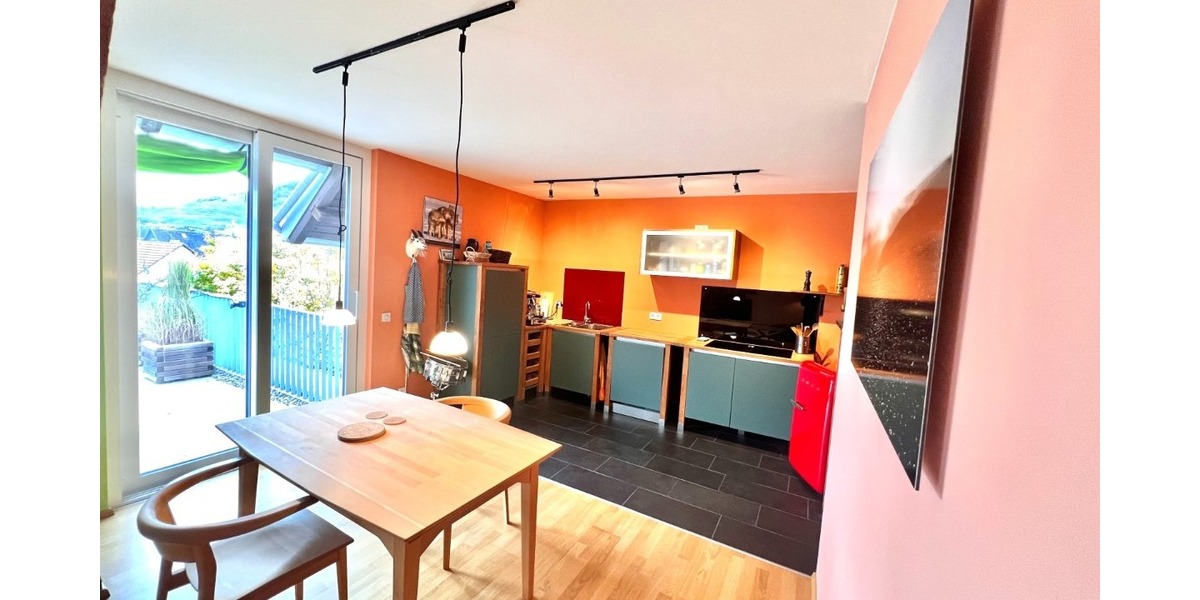 Hochwertige Maisonette mit Loftfeeling, Design-Elementen & Panorama Sonnenterrasse - Maisonettenwohnung Singen | Angebot:23475616