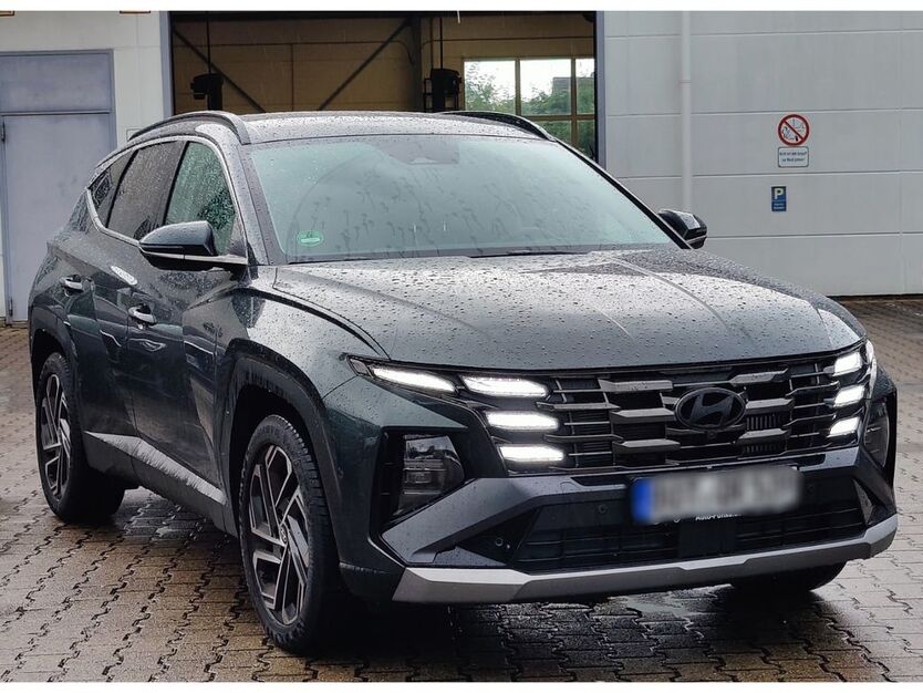 Hyundai TUCSON 22.800 km 36.940 € Ahlen 59229