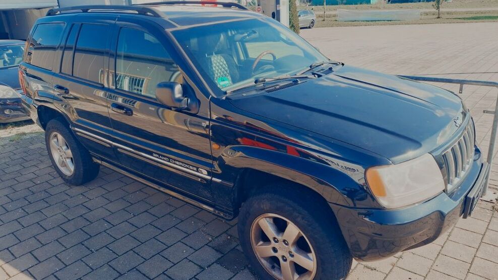 Jeep Grand Cherokee 115.686 km 9.490 € Rednitzhembach 91126