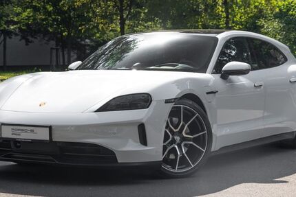 Porsche Taycan 10.202 km 97.930 € Berlin 10587