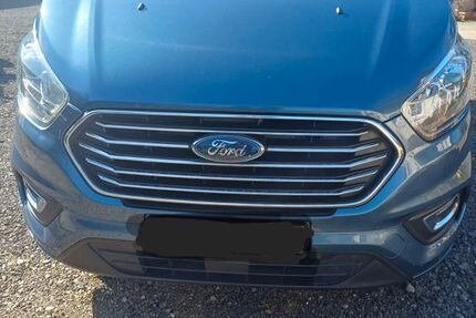 Ford Tourneo Custom 159.000 km 18.900 &euro; Watzerath 54595
