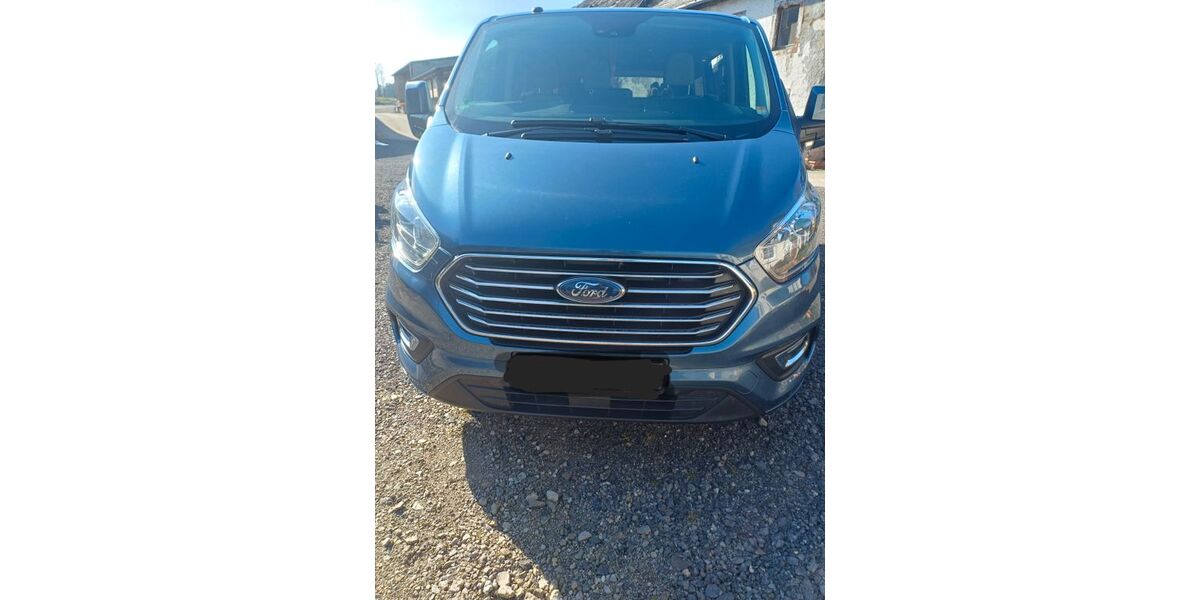 Ford Tourneo Custom 159.000 km 18.900 &euro; Watzerath 54595