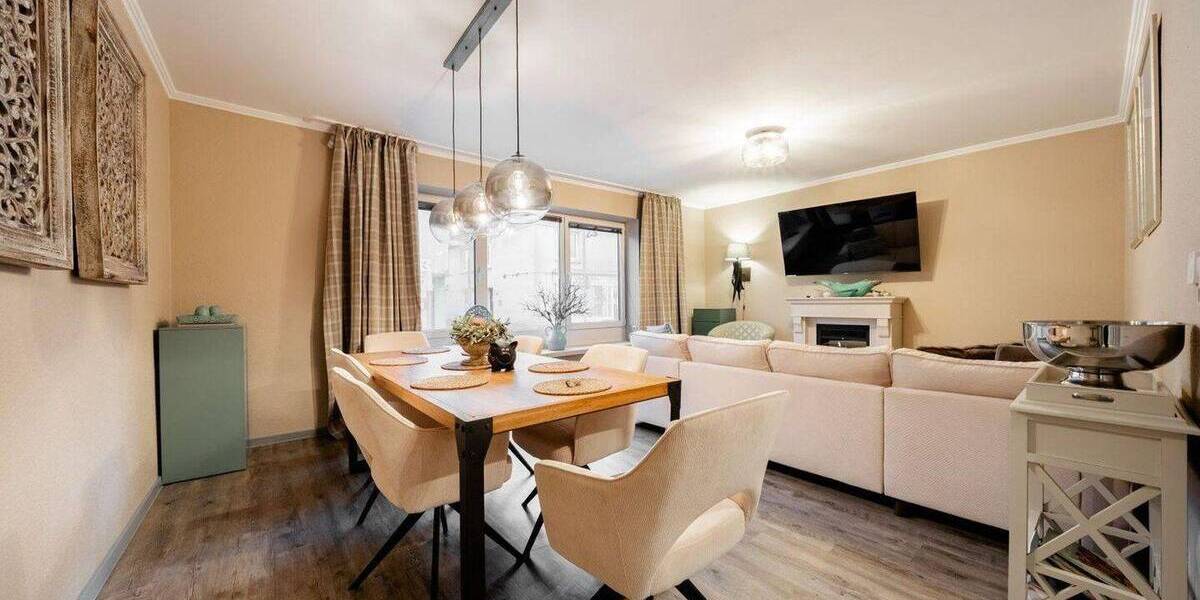 Mehrfamilienhaus, Wohnhaus Hage - 3 Zimmer, 120 m&sup2;, 1.800&euro; | Angebot:26376892