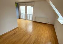 Wohnung über 2 Etagen im 1OG + DG ca. 65m2 ab „sofort“ in Lün-Hor