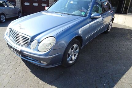 Mercedes E 320